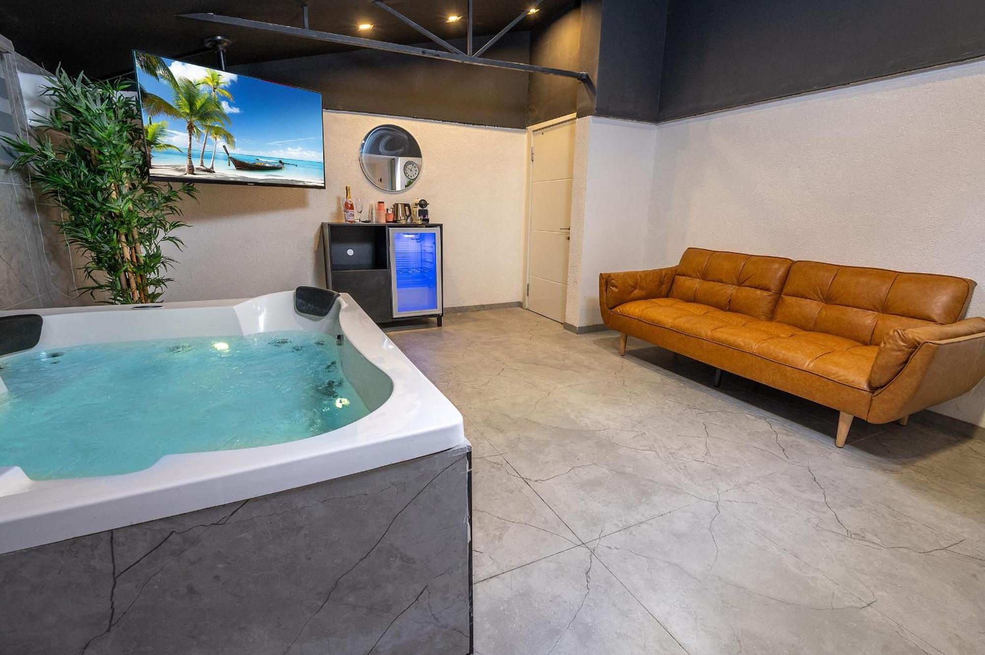 Lago Suites Hotel Jerusalem Ngoại thất bức ảnh