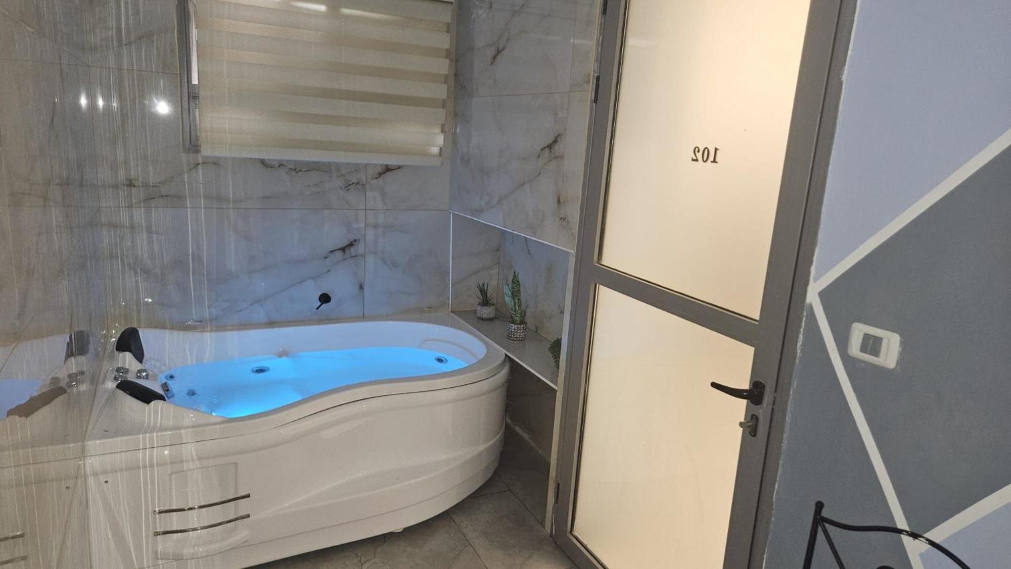 Lago Suites Hotel Jerusalem Ngoại thất bức ảnh
